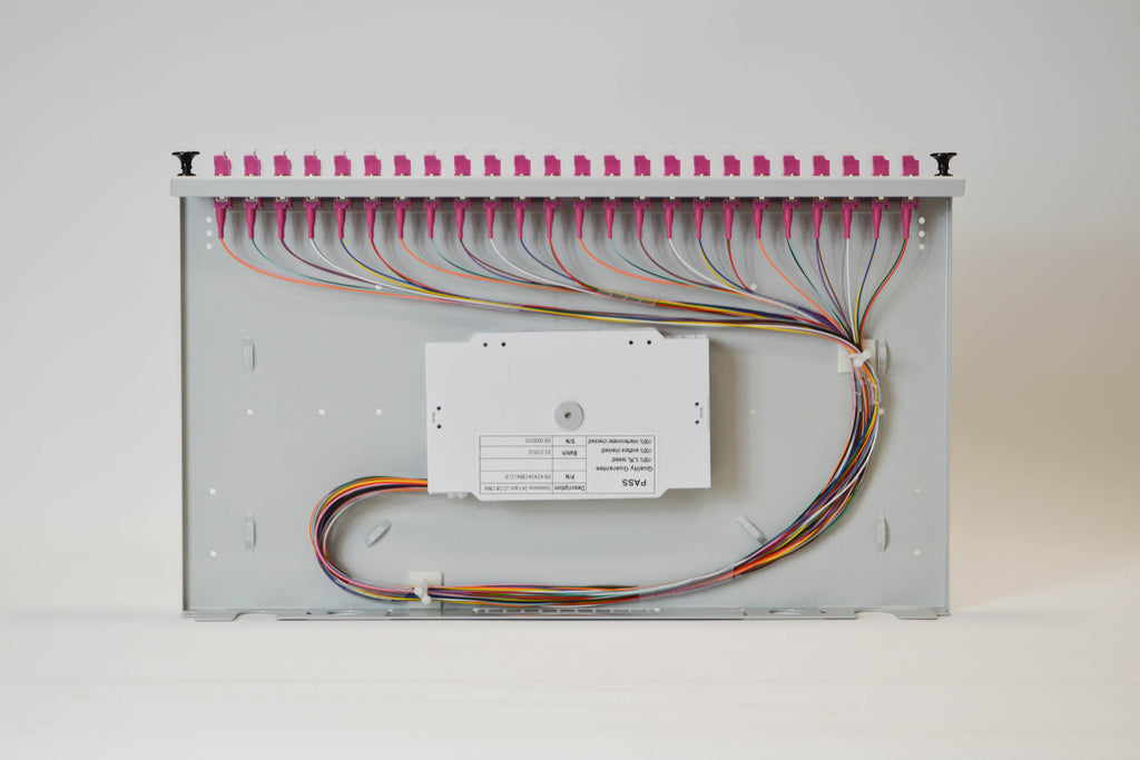 LWL Spleißbox 1HE ausziehbar für 24xLC-Duplex MM OM4